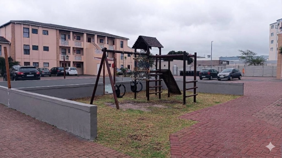 2 Bedroom Property for Sale in Parklands Western Cape
